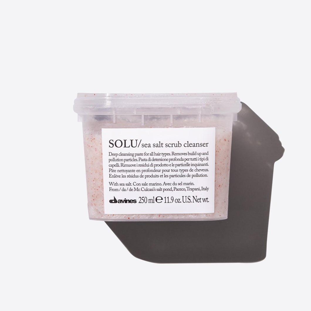 Essentials Solu Sea Salt Scrub
